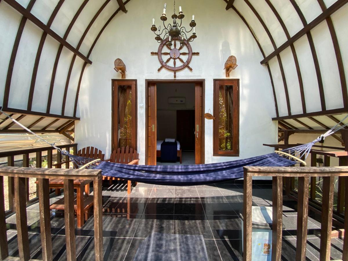 Mustika Ocean Lodge Гили Еър Екстериор снимка