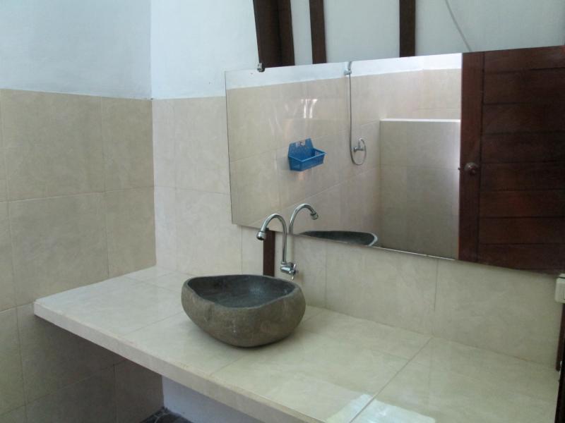 Mustika Ocean Lodge Гили Еър Екстериор снимка